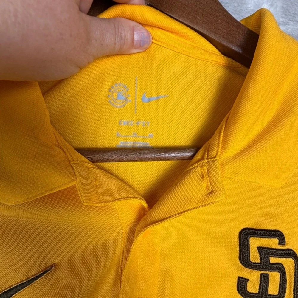 Nike San Diego Padres‎ MLB Dri Fit Polo Shirt Mens Yellow Brown